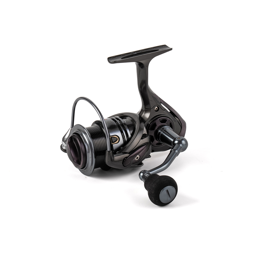 Left and right shifting spinning reel